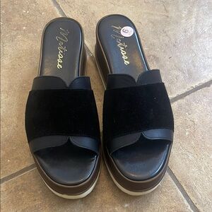 Matisse Black Slide Sandals